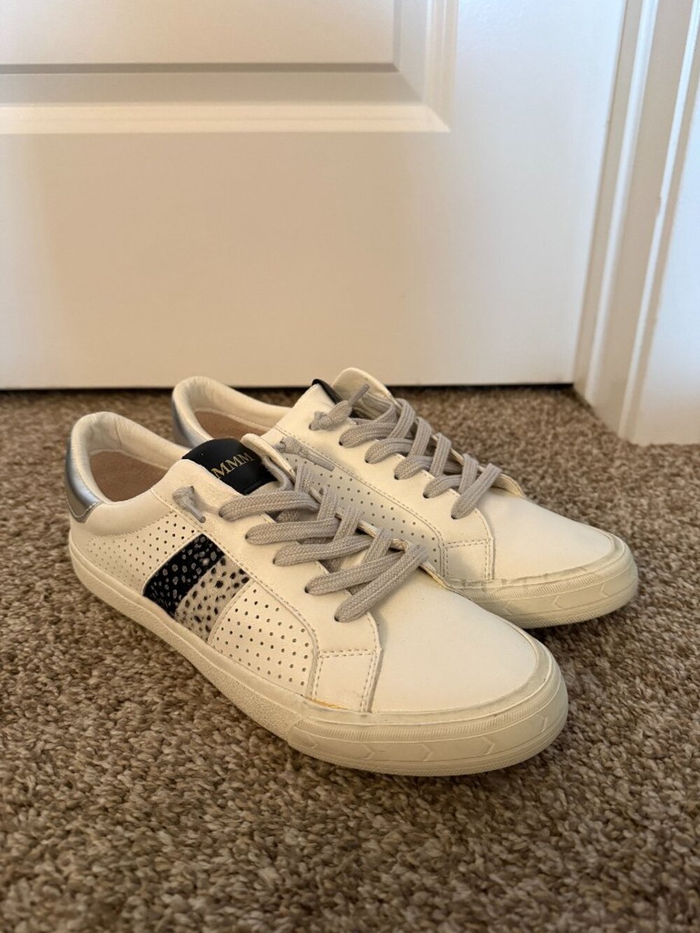 NWOT Mindy Mae's Market White Animal Print Sneakers Size 10